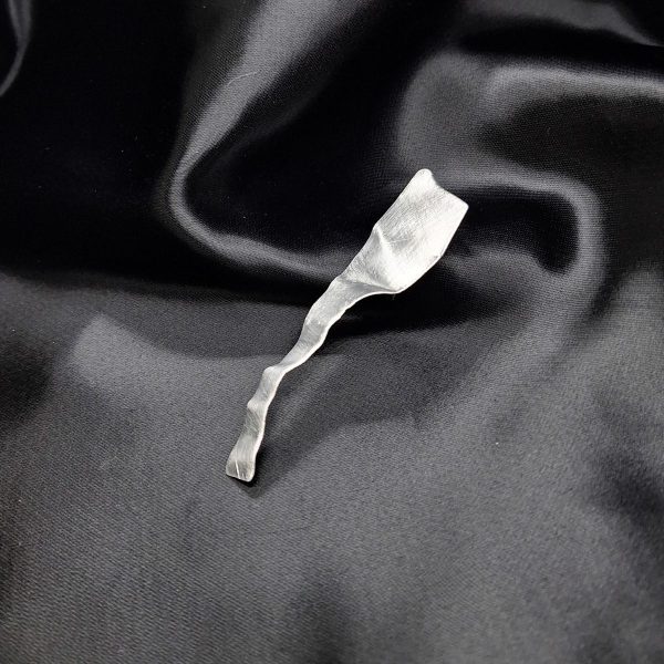 Broš Linija od aluminija