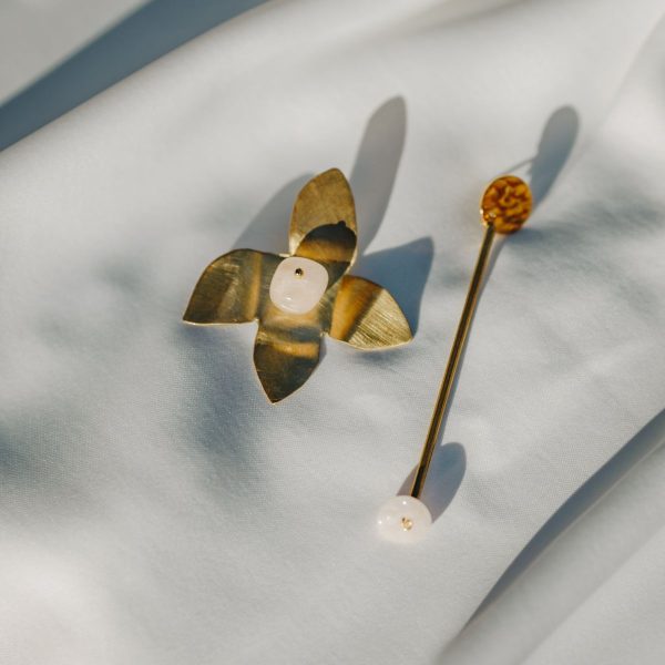 Naušnice Cvjetna nota od mjedi i ružičastog kvarca