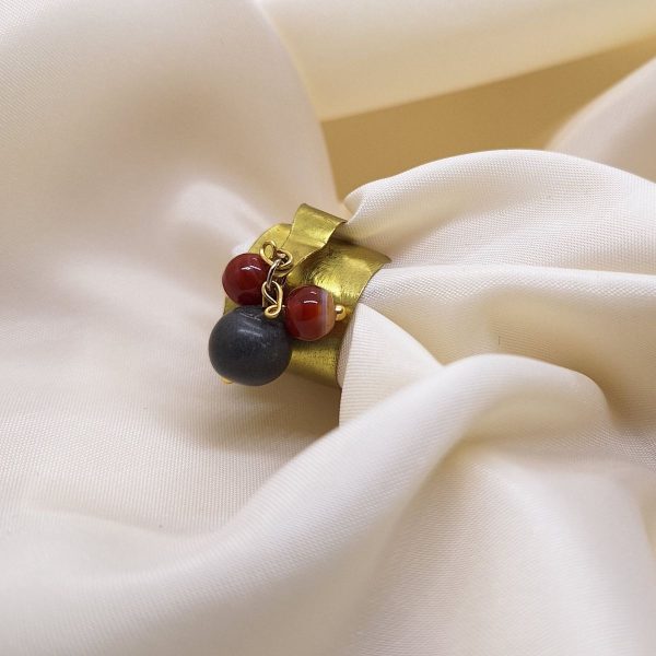 Prsten Zlatni nabor od mjedi i ahata