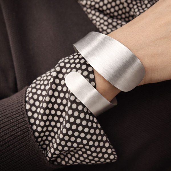 narukvica od aluminija