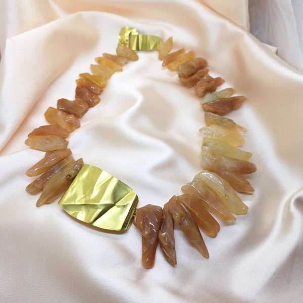 Ogrlica Zemljina iskra od neobrađenog karneola i mjedi